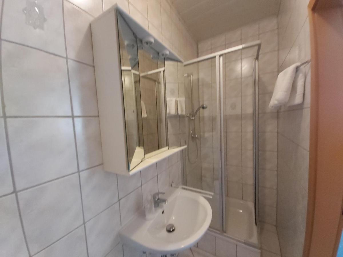 Schwarze Adler Hotel Streitberg Kültér fotó