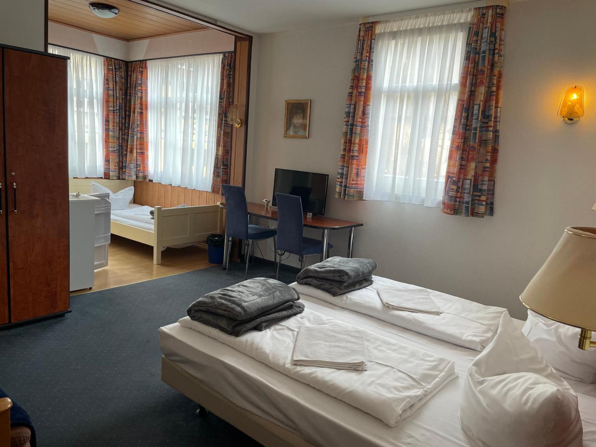 Schwarze Adler Hotel Streitberg Kültér fotó